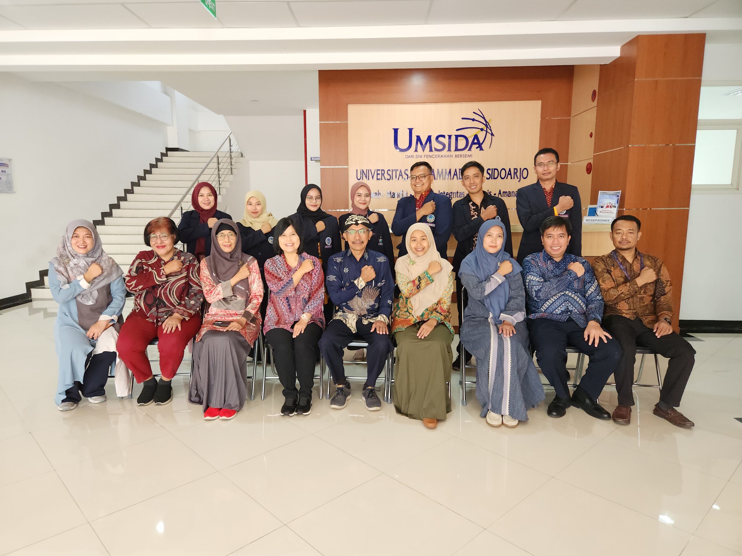 mahasiswa magang s2